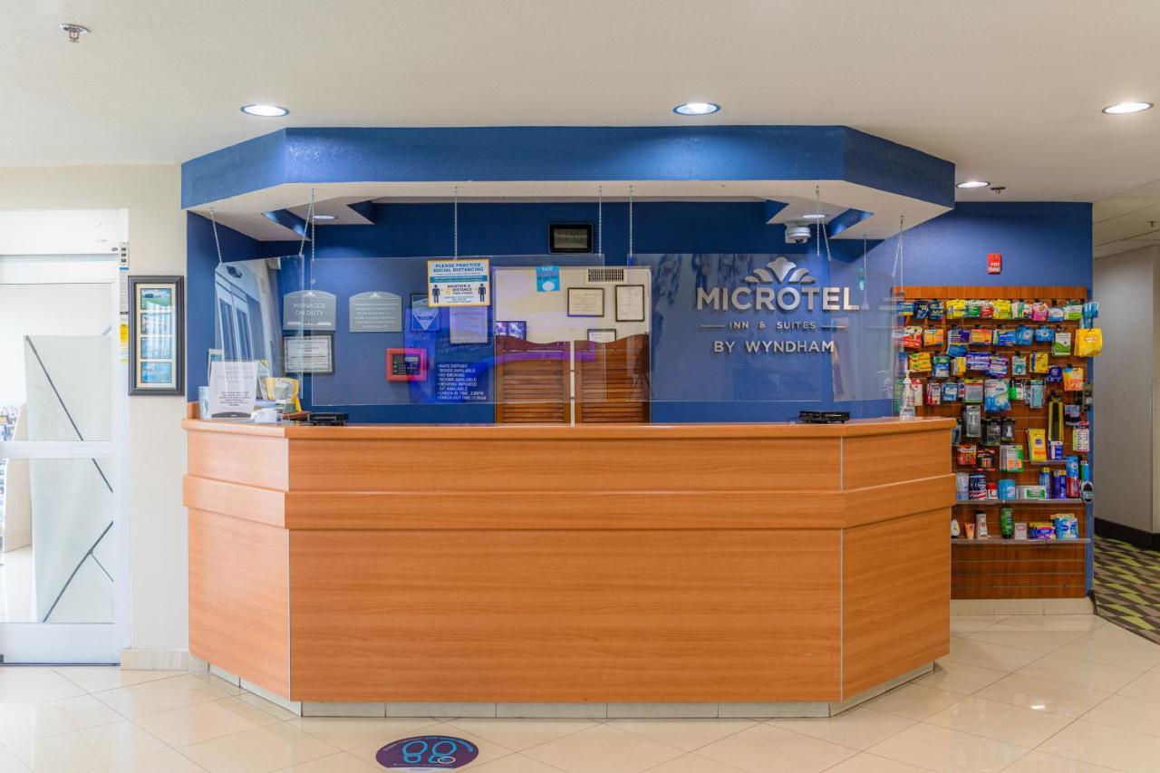 Microtel Inn & Suites By Wyndham Kingsland Naval Base I-95 Buitenkant foto