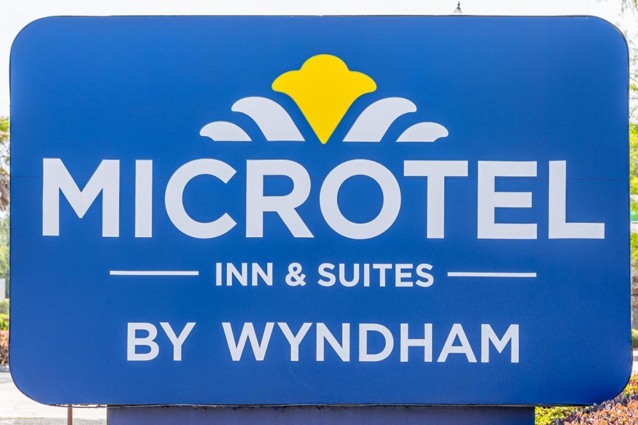 Microtel Inn & Suites By Wyndham Kingsland Naval Base I-95 Buitenkant foto