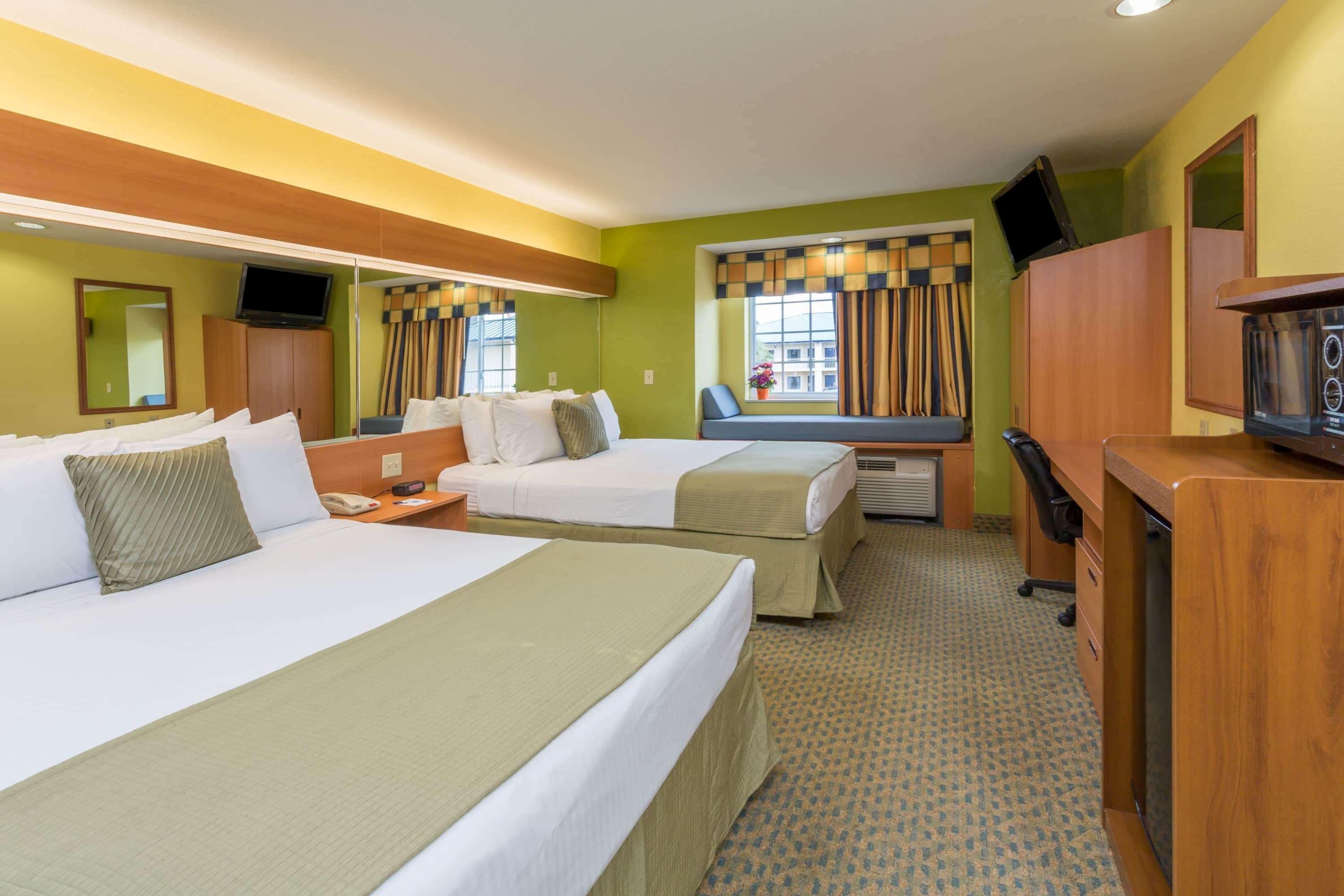 Microtel Inn & Suites By Wyndham Kingsland Naval Base I-95 Buitenkant foto