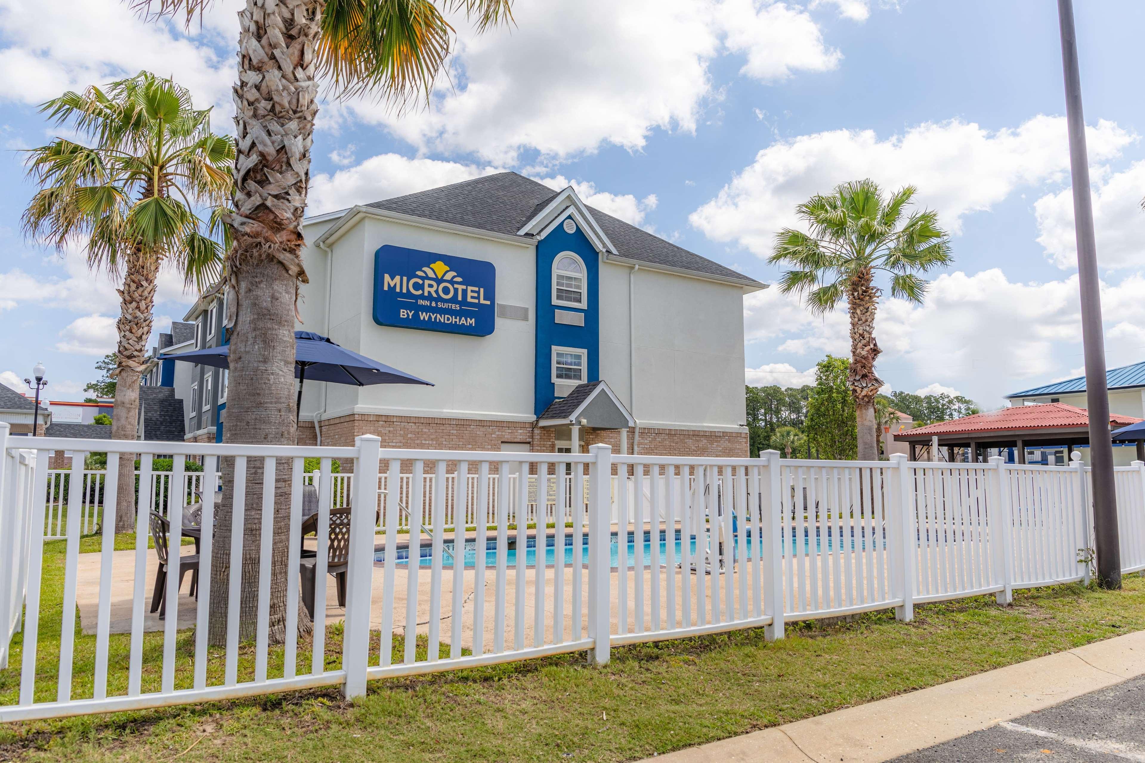 Microtel Inn & Suites By Wyndham Kingsland Naval Base I-95 Buitenkant foto