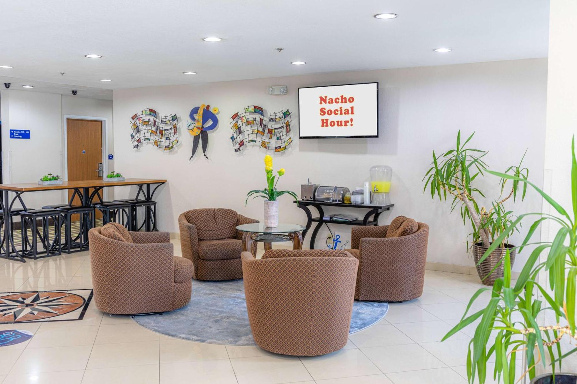 Microtel Inn & Suites By Wyndham Kingsland Naval Base I-95 Buitenkant foto